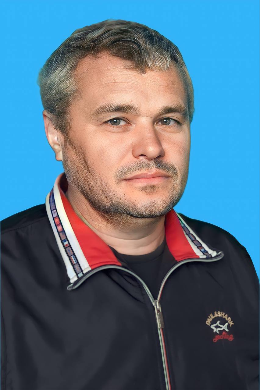 Кузнецов Андрей Николаевич.